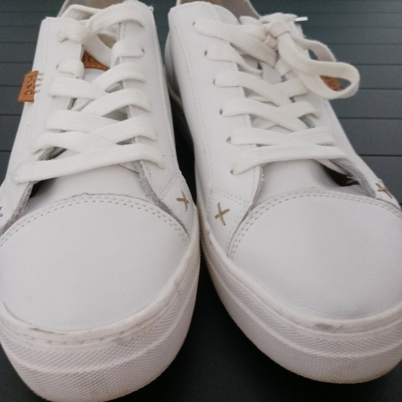 Musse & Cloud Leather Sneaker - Picture 6 of 7